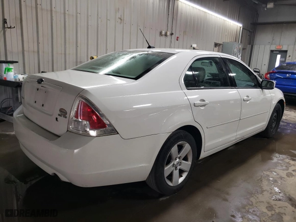 2008 Ford Fusion SE with VIN 3FAHP07128R211568, listed as a Copart auction lot 74850334 with 153,710 mi miles and Salvage Title. Bid and sale history available at carsss.com. Image 3.