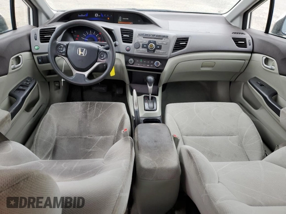 2012 Honda Civic LX z VIN 19XFB2F53CE354965, wystawiony jako Copart lot #59397555 z przebiegiem 181 610 mil mil oraz Szkoda całkowita • Salvage title. Historia ofert i sprzedaży dostępna na DreamBid. Obrazek 8.