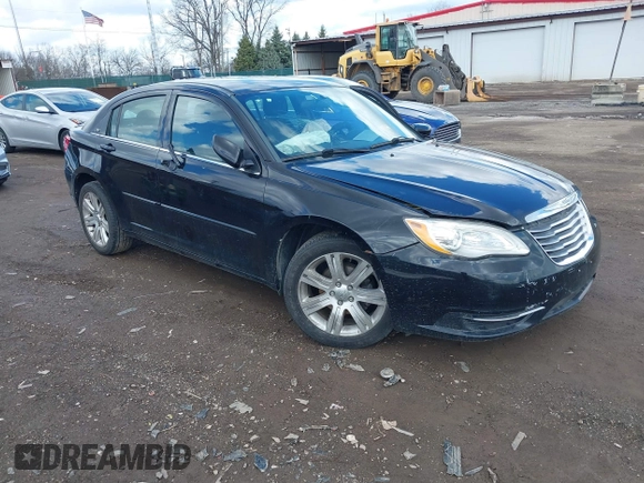 2013 Chrysler 200 Touring with VIN 1C3CCBBB7DN656174, listed as a IAAI auction lot 41817135 with 142,156 mi miles and . Bid and sale history available at carsss.com. Image 1.