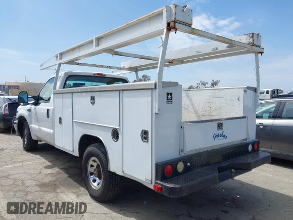 2001 Ford F-350 with VIN 1FDSF34S31EC24884, listed as a IAAI auction lot 41803795 with 254,862 mi miles and . Bid and sale history available at DreamBid. Image 3.