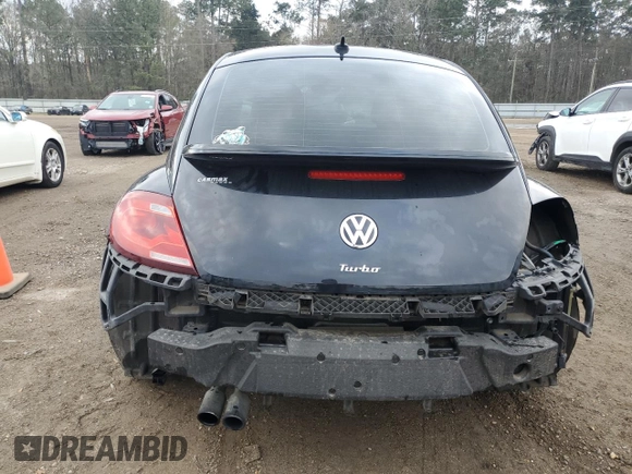 2017 Volkswagen Beetle Fleet z VIN 3VWF17ATXHM628534, wystawiony jako Copart lot #44686385 z przebiegiem Nie podano mil oraz Szkoda całkowita • Salvage title. Historia ofert i sprzedaży dostępna na DreamBid. Obrazek 6.