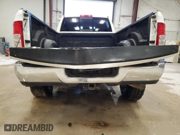 2020 Ram 2500 Tradesman with VIN 3C6UR5HJ2LG142990, listed as a Copart auction lot 85016044 with 231,205 mi miles and Clean Title. Bid and sale history available at carsss.com. Image 6.