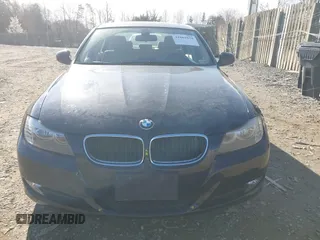 2011 BMW 3 Series 328i xDrive with VIN WBAPK7G52BNN86626, listed as a IAAI auction lot 41861034 with 101,689 mi miles. Bid and sale history available at carsss.com. Image 6.