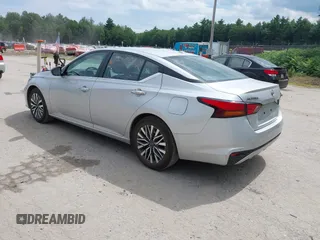 2024 Nissan Altima SV with VIN 1N4BL4DV4RN346569, listed as a IAAI auction lot 42827680 with 22,155 mi miles and . Bid and sale history available at DreamBid. Image 3.