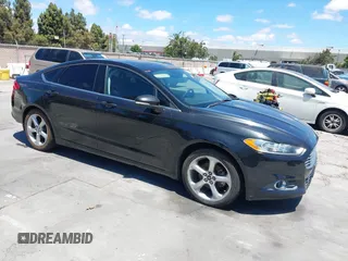 2013 Ford Fusion SE with VIN 3FA6P0HR0DR344917, listed as a IAAI auction lot 42800597 with 82,730 mi miles and . Bid and sale history available at DreamBid. Image 1.