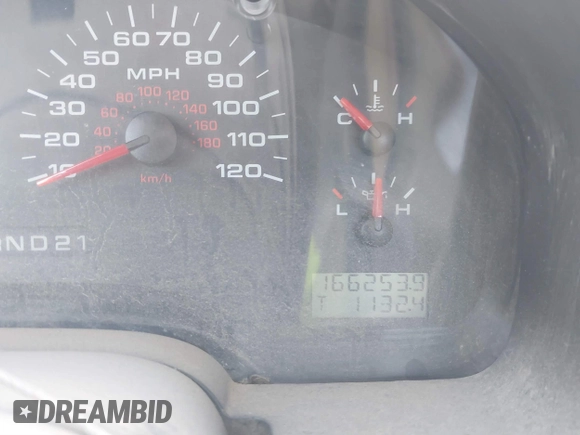 2008 Ford F-150 XL with VIN 1FTRF14W98KB43703, listed as a IAAI auction lot 41653524 with 166,253 mi miles. Bid and sale history available at carsss.com. Image 7.