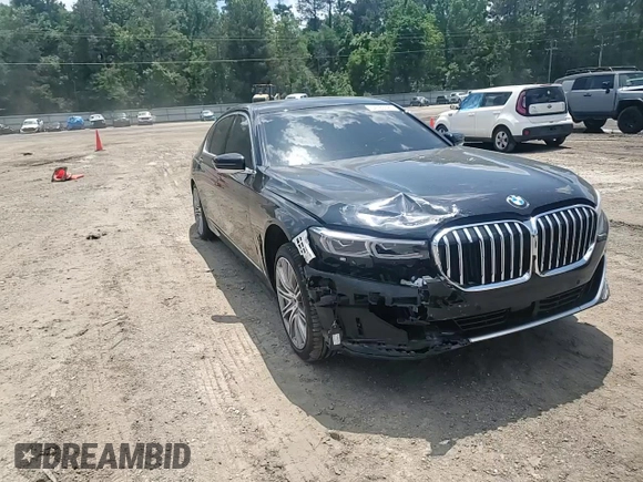 2022 BMW 7 Series 740i with VIN WBA7T2C06NCJ48203, listed as a Copart auction lot 54183325 with Not provided miles and Salvage title. Bid and sale history available at DreamBid. Image 13.