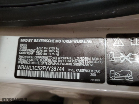 2015 BMW X1 xDrive28i with VIN WBAVL1C52FVY38744, listed as a Copart auction lot 52584415 with 189,818 mi miles and Clean Title. Bid and sale history available at carsss.com. Image 12.