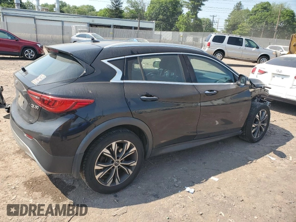 2018 Infiniti QX30 Premium with VIN SJKCH5CR1JA059399, listed as a Copart auction lot 59188895 with 122,008 mi miles and Salvage title. Bid and sale history available at DreamBid. Image 3.