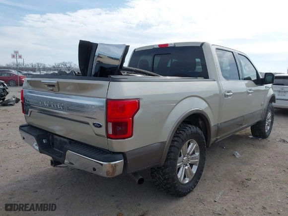 2018 Ford F-150 XL with VIN 1FTEW1E58JFB43615, listed as a IAAI auction lot 41271640 with 121,891 mi miles. Bid and sale history available at carsss.com. Image 4.