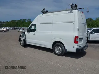 2021 Nissan NV Cargo SV z VIN 1N6BF0LY2MN803410, wystawiony jako IAAI lot #42083652 z przebiegiem 49 841 mil mil oraz . Historia ofert i sprzedaży dostępna na DreamBid. Obrazek 3.