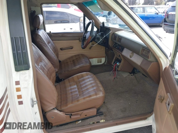 1987 Toyota Pickup с VIN JT5RN75U1G0009955, выставлен на аукционе IAAI как лот 42009064 с пробегом 120 221 миль миль и . История ставок и продаж доступна на DreamBid. Изображение 5.
