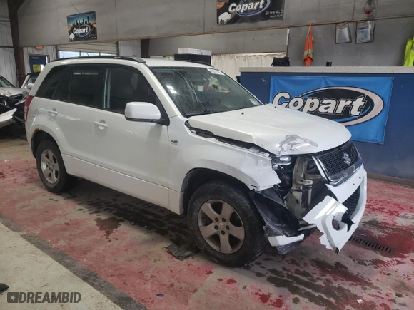 2006 Suzuki Grand Vitara Premium with VIN JS3TD943164101223, listed as a Copart auction lot 43979705 with 147,813 mi miles and Clean Title. Bid and sale history available at carsss.com. Image 4.