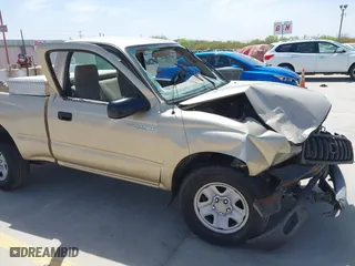 2002 Toyota Tacoma with VIN 5TENL42N62Z085135, listed as a IAAI auction lot 41831720 with 260,214 mi miles. Bid and sale history available at carsss.com. Image 6.