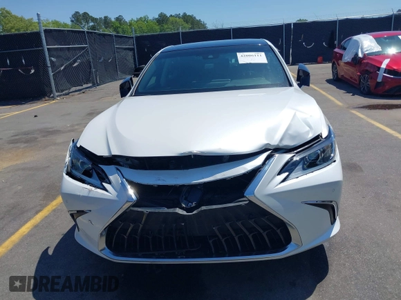 2022 Lexus ES 350 z VIN 58ADZ1B17NU128114, wystawiony jako IAAI lot #42006111 z przebiegiem 44 060 mil mil oraz . Historia ofert i sprzedaży dostępna na DreamBid. Obrazek 12.
