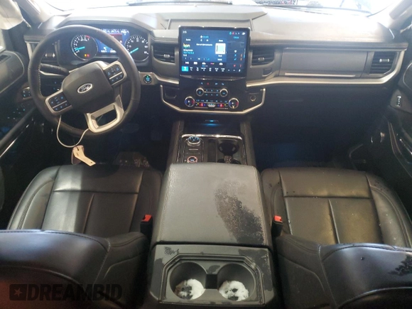 2024 Ford Expedition XLT with VIN 1FMJU1J83REA23805, listed as a Copart auction lot 45799535 with 24,251 mi miles and Salvage Title. Bid and sale history available at carsss.com. Image 8.