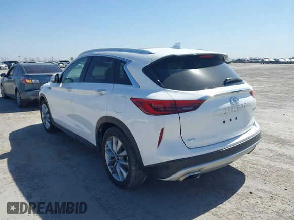 2020 Infiniti QX50 ESSENTIAL with VIN 3PCAJ5M32LF103266, listed as a IAAI auction lot 41822904 with 39,834 mi miles. Bid and sale history available at carsss.com. Image 3.