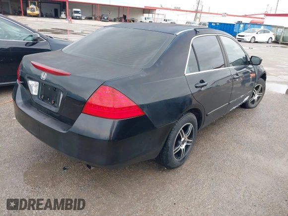 2007 Honda Accord LX with VIN 3HGCM564X7G708031, listed as a IAAI auction lot 42484887 with 572,788 mi miles and . Bid and sale history available at DreamBid. Image 4.