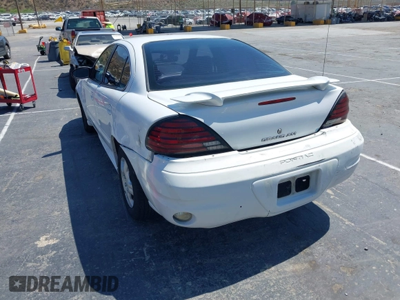 2004 Pontiac Grand Am SE1 with VIN 1G2NF52EX4C207773, listed as a IAAI auction lot 42464099 with 275,417 mi miles and . Bid and sale history available at DreamBid. Image 3.