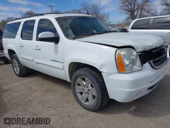 2007 GMC Yukon XL SLT with VIN 1GKFK16387J201973, listed as a IAAI auction lot 41879003 with 225,518 mi miles. Bid and sale history available at carsss.com. Image 1.