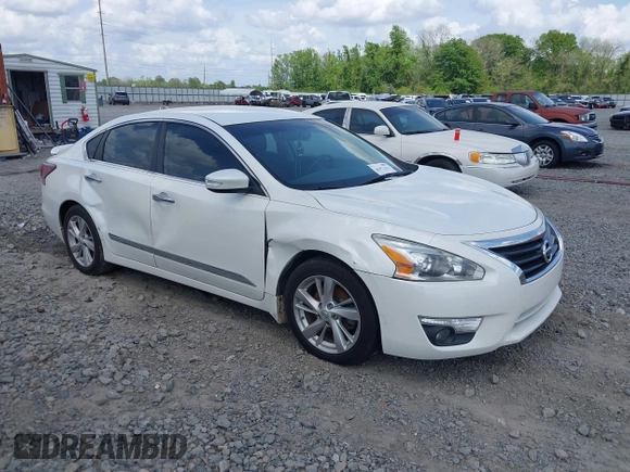 2014 Nissan Altima SV with VIN 1N4AL3AP0EC325820, listed as a IAAI auction lot 41971311 with 206,134 mi miles and . Bid and sale history available at DreamBid. Image 1.
