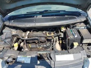 2005 Dodge Caravan SXT with VIN 2D8GP44L55R278834, listed as a IAAI auction lot 42056187 with 284,725 mi miles and . Bid and sale history available at DreamBid. Image 10.