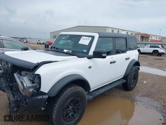 2023 Ford Bronco z VIN 1FMEE5DP2PLB16493, wystawiony jako IAAI lot #42507079 z przebiegiem 59 656 mil mil oraz . Historia ofert i sprzedaży dostępna na DreamBid. Obrazek 15.