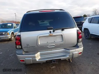 2008 Chevrolet TrailBlazer Fleet w/2FL with VIN 1GNDT13S182242282, listed as a IAAI auction lot 40945212 with 176,737 mi miles. Bid and sale history available at carsss.com. Image 16.