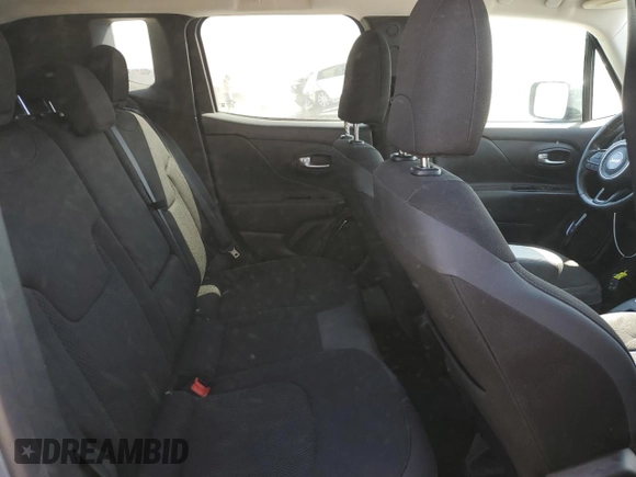 2018 Jeep Renegade Altitude with VIN ZACCJABB5JPH81978, listed as a Copart auction lot 49258925 with 213,508 mi miles and Salvage Title. Bid and sale history available at DreamBid. Image 10.
