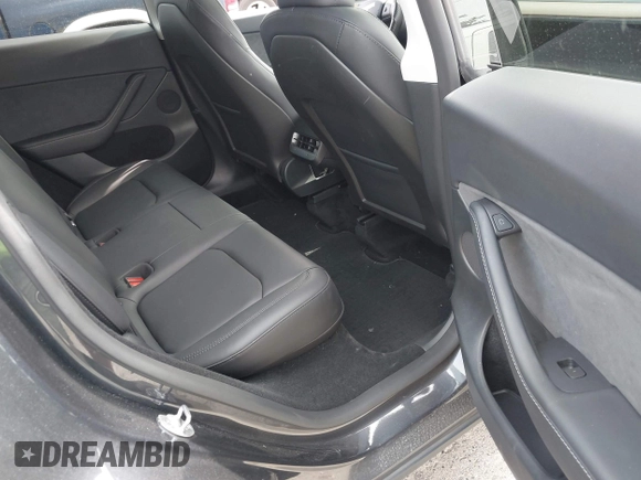 2024 Tesla Model Y с VIN 7SAYGDEDXRF054960, выставлен на аукционе IAAI как лот 42585098 с пробегом 17 703 миль миль и . История ставок и продаж доступна на DreamBid. Изображение 8.