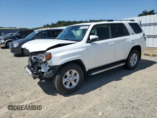 2024 Toyota 4Runner SR5 Premium with VIN JTENU5JR8R6263542, listed as a Copart auction lot 61437905 with 17,969 mi miles and Salvage title. Bid and sale history available at DreamBid. Image 1.