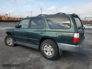 2001 Toyota 4Runner SR5 with VIN JT3GN86R810202398, listed as a Copart auction lot 52943665 with 78,852 mi miles and Salvage Title. Bid and sale history available at carsss.com. Image 2.