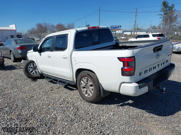 2023 Nissan Frontier SV with VIN 1N6ED1EKXPN615417, listed as a IAAI auction lot 41814101 with 16,778 mi miles. Bid and sale history available at carsss.com. Image 3.
