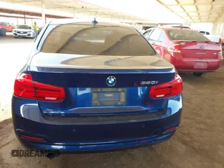 2016 BMW 3 Series 320i with VIN WBA8A9C57GK616589, listed as a IAAI auction lot 41938917 with 77,264 mi miles. Bid and sale history available at carsss.com. Image 16.