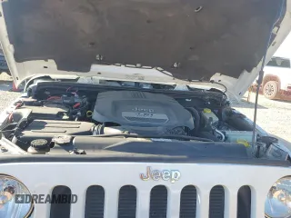2013 Jeep Wrangler Rubicon with VIN 1C4BJWCG3DL590006, listed as a Copart auction lot 85855594 with 99,218 mi miles and Salvage title. Bid and sale history available at DreamBid. Image 12.