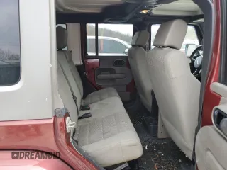 2007 Jeep Wrangler Unlimited Sahara z VIN 1J4GA59127L113178, wystawiony jako Copart lot #47443535 z przebiegiem 250 355 mil mil oraz Szkoda całkowita • Salvage title. Historia ofert i sprzedaży dostępna na DreamBid. Obrazek 11.