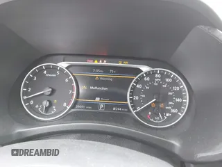 2021 Nissan Sentra SR z VIN 3N1AB8DV3MY322827, wystawiony jako IAAI lot #42145732 z przebiegiem 39 691 mil mil oraz . Historia ofert i sprzedaży dostępna na DreamBid. Obrazek 7.