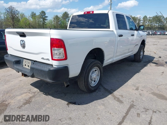 2022 Ram 2500 Tradesman with VIN 3C6UR5CJ6NG203221, listed as a IAAI auction lot 42005686 with 132,446 mi miles. Bid and sale history available at carsss.com. Image 4.