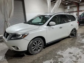 2015 Nissan Pathfinder SV z VIN 5N1AR2MM6FC641482, wystawiony jako Copart lot #58369065 z przebiegiem 169 511 mil mil oraz Szkoda całkowita • Salvage title. Historia ofert i sprzedaży dostępna na DreamBid. Obrazek 1.