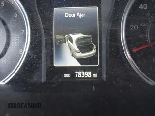 2017 Toyota Camry XLE with VIN 4T1BF1FKXHU305902, listed as a IAAI auction lot 40145319 with 78,398 mi miles and . Bid and sale history available at DreamBid. Image 7.
