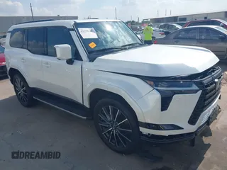 2024 Lexus GX 550 Luxury z VIN JTJVBCDX3R5013010, wystawiony jako IAAI lot #42298207 z przebiegiem 3 589 mil mil oraz . Historia ofert i sprzedaży dostępna na DreamBid. Obrazek 1.