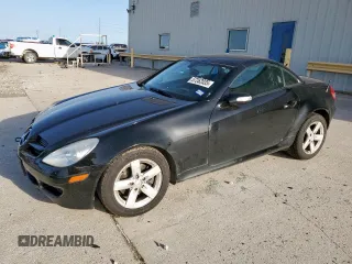 2008 Mercedes-Benz SLK 280 with VIN WDBWK54F18F173484, listed as a Copart auction lot 57262035 with 70,471 mi miles and Salvage title. Bid and sale history available at DreamBid. Image 1.