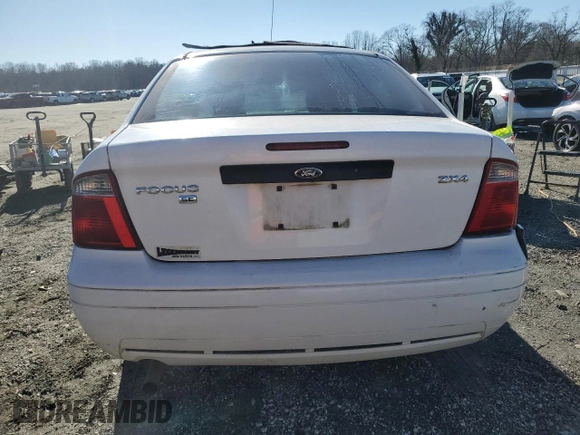 2005 Ford Focus S with VIN 1FAFP34N15W247101, listed as a Copart auction lot 85080834 with 232,068 mi miles and Salvage Title. Bid and sale history available at carsss.com. Image 6.