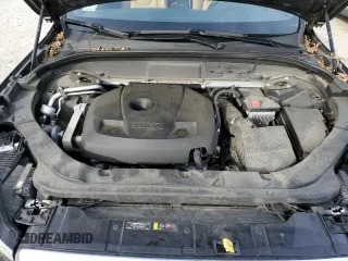 2019 Volvo XC60 Momentum with VIN LYVA22RK2KB238887, listed as a Copart auction lot 87608805 with 44,694 mi miles and Salvage title. Bid and sale history available at DreamBid. Image 12.