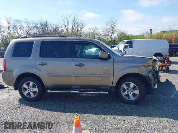 2011 Honda Pilot EX-L with VIN 5FNYF4H53BB063509, listed as a IAAI auction lot 41949079 with 173,580 mi miles. Bid and sale history available at carsss.com. Image 14.