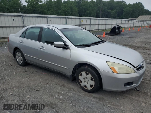 2006 Honda Accord LX with VIN 1HGCM56476A082838, listed as a Copart auction lot 62833545 with 278,550 mi miles and Clean title. Bid and sale history available at DreamBid. Image 4.