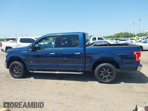 2015 Ford F-150 XL with VIN 1FTEW1CG9FKE02714, listed as a IAAI auction lot 42006913 with 151,809 mi miles. Bid and sale history available at carsss.com. Image 14.