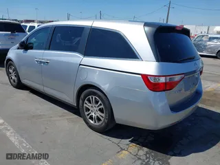2012 Honda Odyssey EX with VIN 5FNRL5H48CB023003, listed as a IAAI auction lot 41975027 with 221,313 mi miles. Bid and sale history available at carsss.com. Image 3.