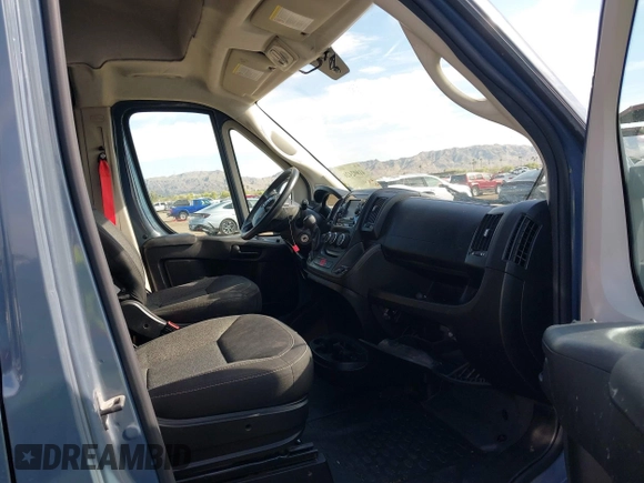 2020 Ram ProMaster Cargo with VIN 3C6URVJGXLE108421, listed as a IAAI auction lot 41892426 with 133,169 mi miles. Bid and sale history available at carsss.com. Image 5.