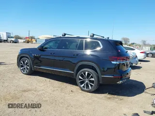2024 Volkswagen Atlas SEL Premium R-Line с VIN 1V2FR2CA6RC522304, выставлен на аукционе IAAI как лот 41738078 с пробегом 24 626 миль миль и . История ставок и продаж доступна на DreamBid. Изображение 3.